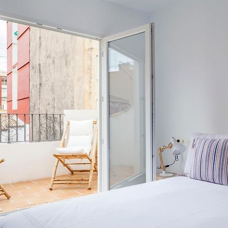Vila Three Floor House With Terrace Valencie Exteriér fotografie