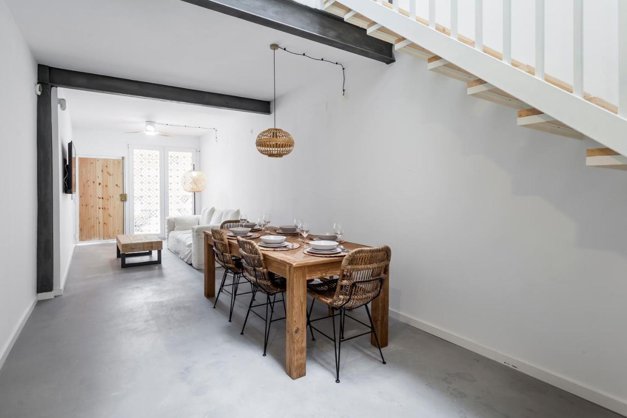 Vila Three Floor House With Terrace Valencie Exteriér fotografie