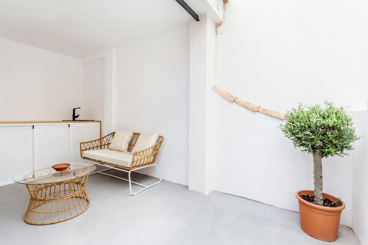 Vila Three Floor House With Terrace Valencie Exteriér fotografie