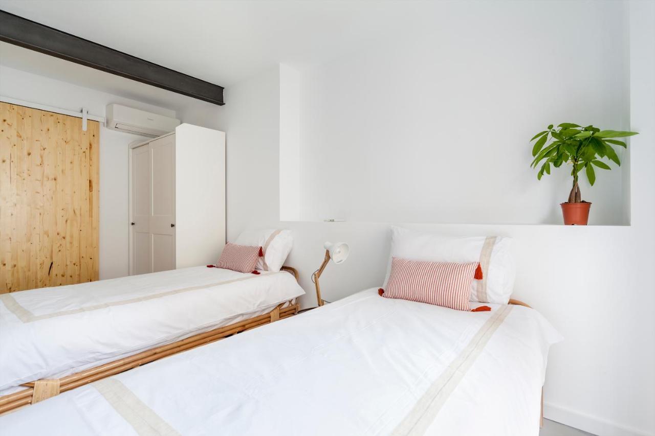 Vila Three Floor House With Terrace Valencie Exteriér fotografie